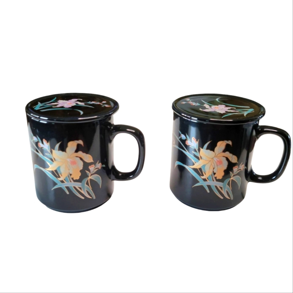 Floral Black Ceramic Mugs Set With Lids Vintage 80s